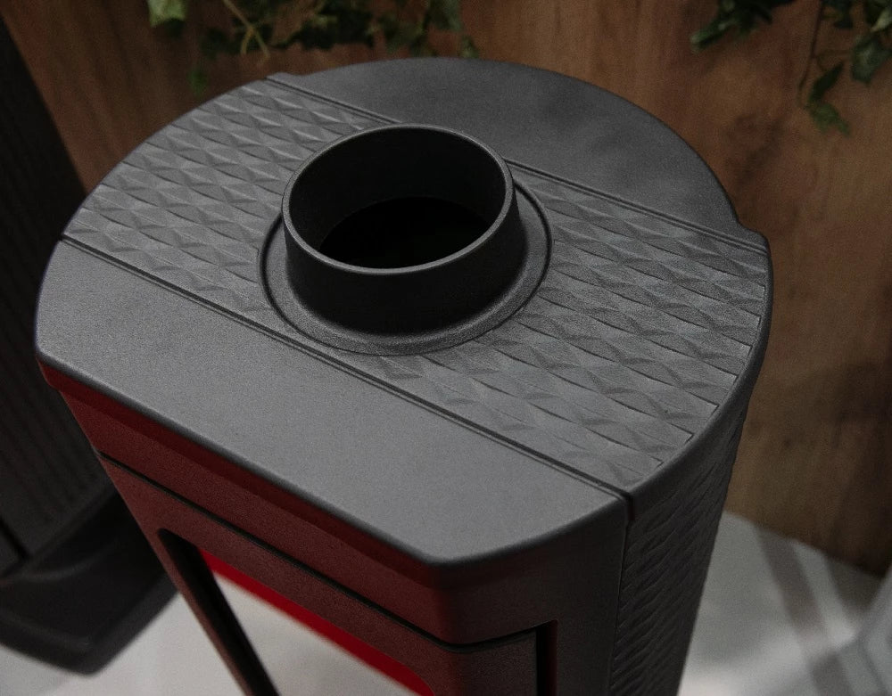 Designový litinový krb Plamen Tara – nezávislý na vzduchu v místnosti